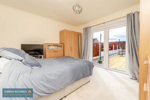 Bedroom- click for photo gallery